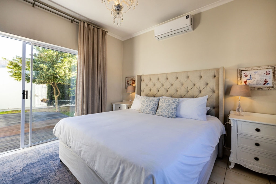 3 Bedroom Property for Sale in Dennegeur Western Cape